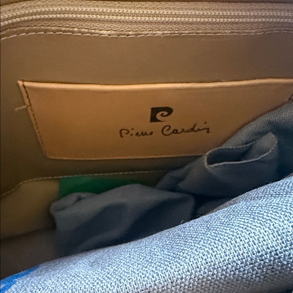 Pierre Cardin Tan and Gray Interior Handbag - Picture 1 of 2